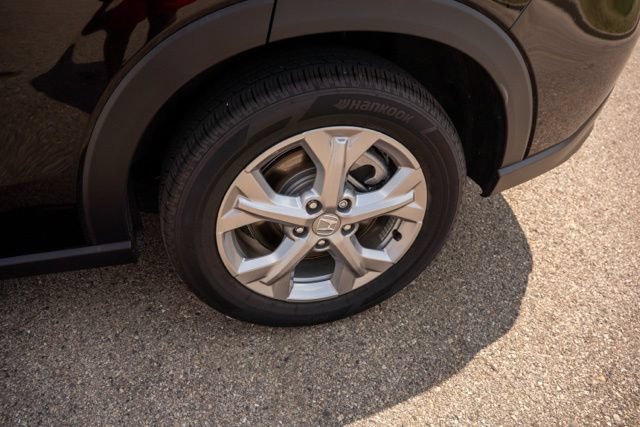 Used 2024 Honda HR-V LX image 12