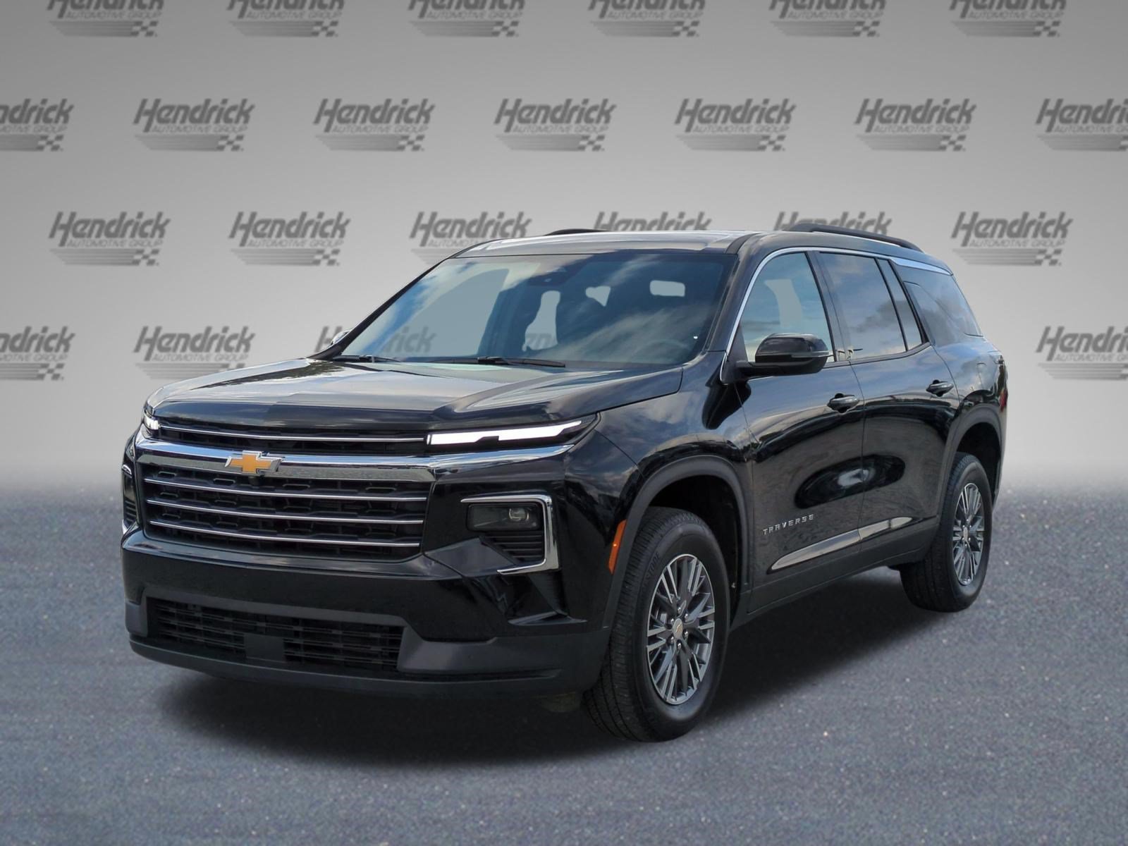 Used 2026 Chevrolet Traverse LT AWD/4WD image 5