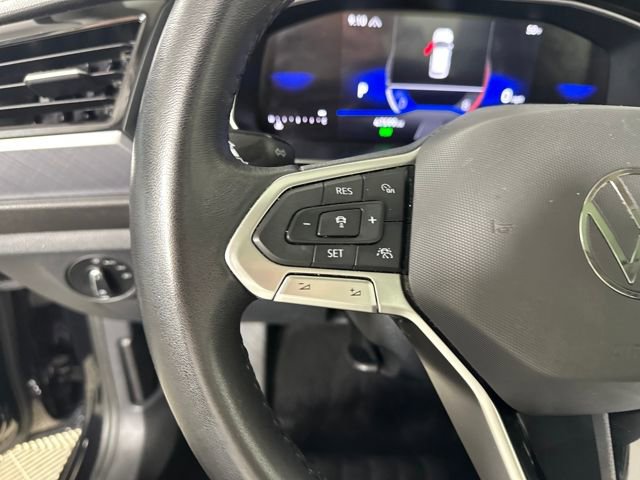 Used 2024 Volkswagen Jetta SE image 15