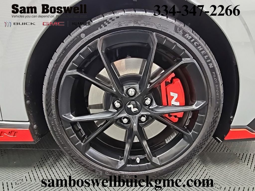 Used 2025 Hyundai Elantra N image 45