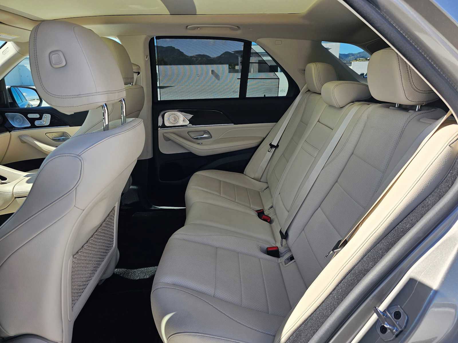 Used 2021 Mercedes-Benz GLE 350 4MATIC image 16