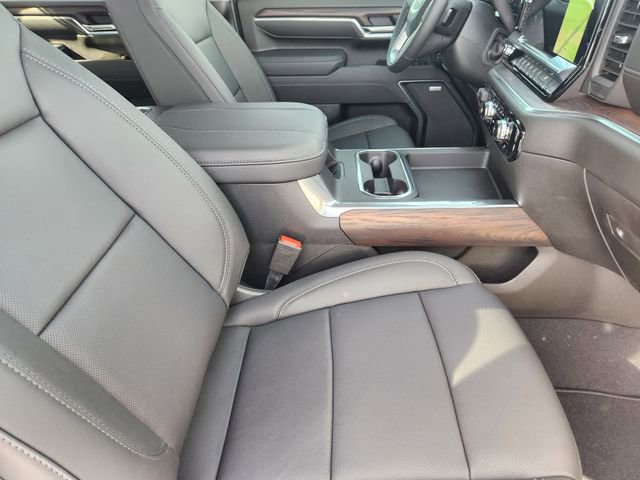New 2026 GMC Sierra 3500 SLT w/ SLT Convenience Package AWD/4WD image 10