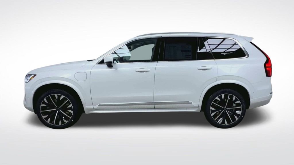 New 2026 Volvo XC90 T8 Ultra w/ Lounge Package image 5