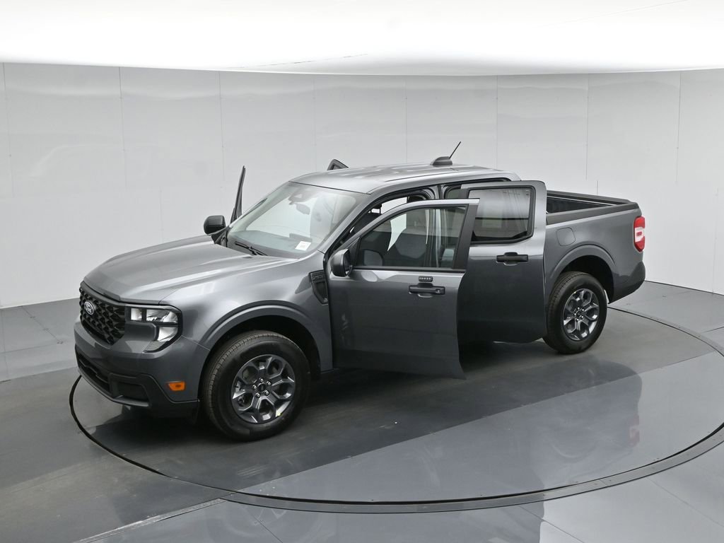 New 2026 Ford Maverick XLT image 38