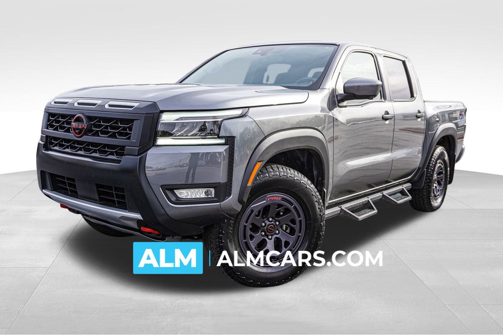 Used 2025 Nissan Frontier PRO-4X w/ Pro Convenience Package