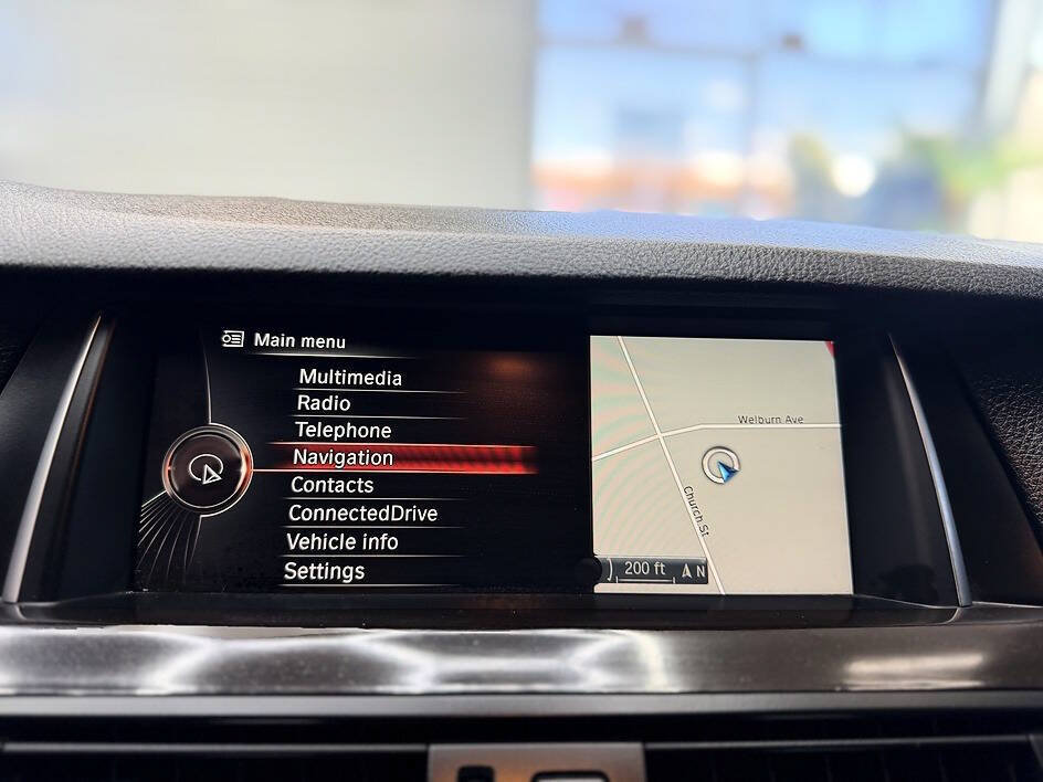 Used 2015 BMW 528i Sedan RWD image 12