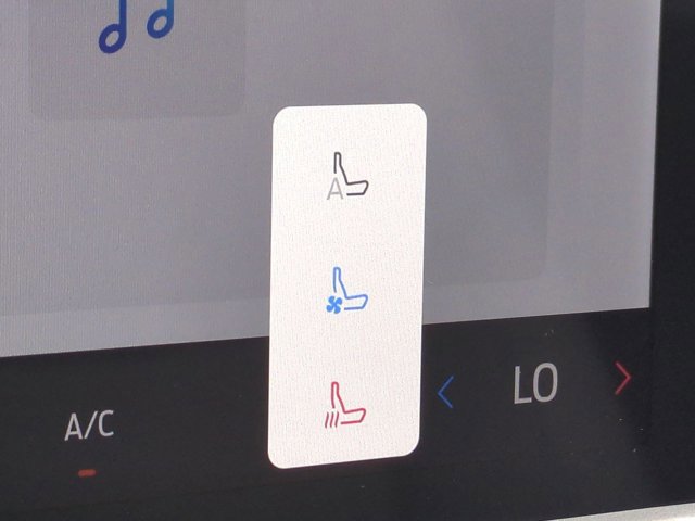 New 2026 Ford Explorer Platinum image 24