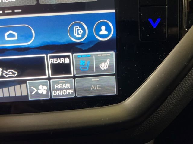 Certified 2025 Subaru Ascent Bronze Edition w/ Onyx Package image 35