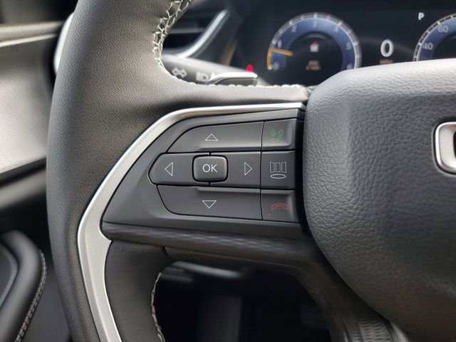 New 2025 Jeep Grand Cherokee Altitude image 24