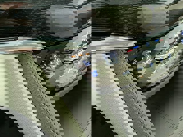 New 2025 Cadillac XT6 Premium Luxury w/ LPO, Floor Liner Package image 9