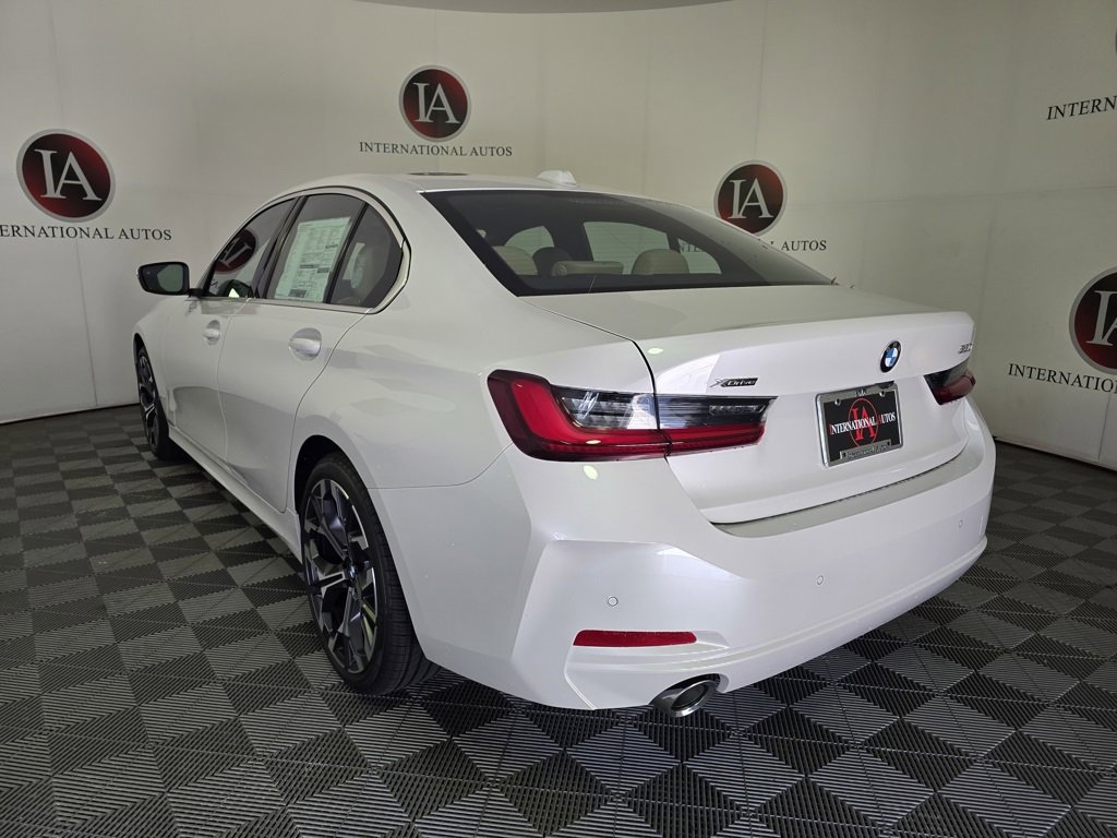 New 2025 BMW 330i xDrive Sedan w/ Premium Package image 7
