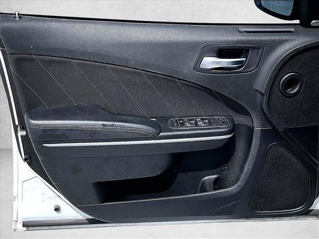 Used 2023 Dodge Charger SXT RWD image 18