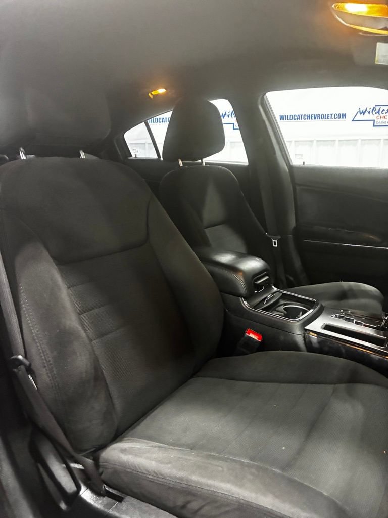 Used 2014 Dodge Charger SE w/ Sport Appearance Group RWD image 29