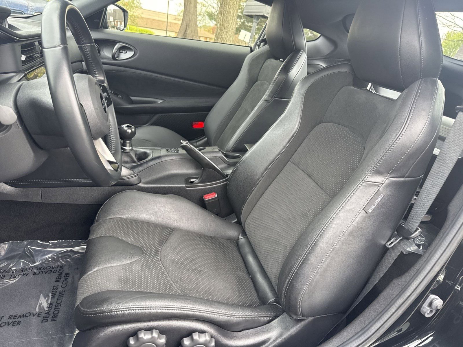 Used 2024 Nissan Z Performance w/ Floor Mat Package image 13