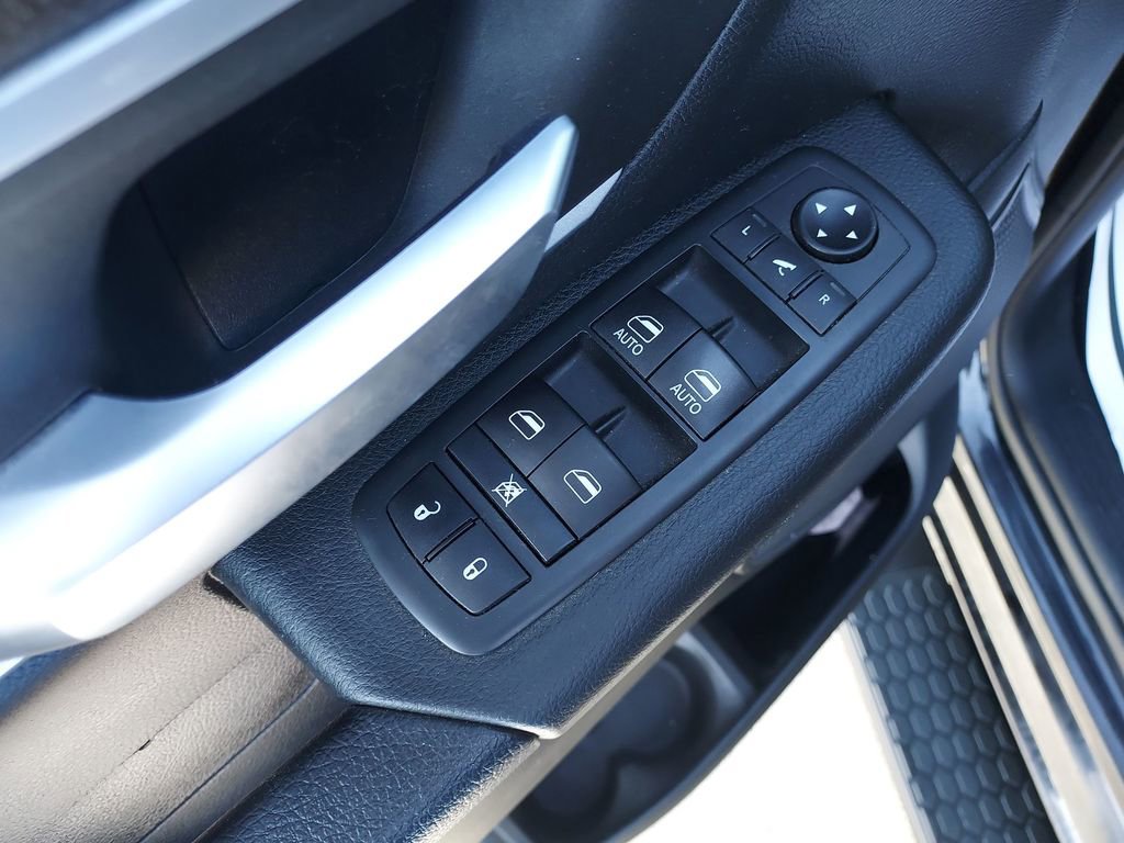 Used 2021 RAM 1500 Big Horn image 19