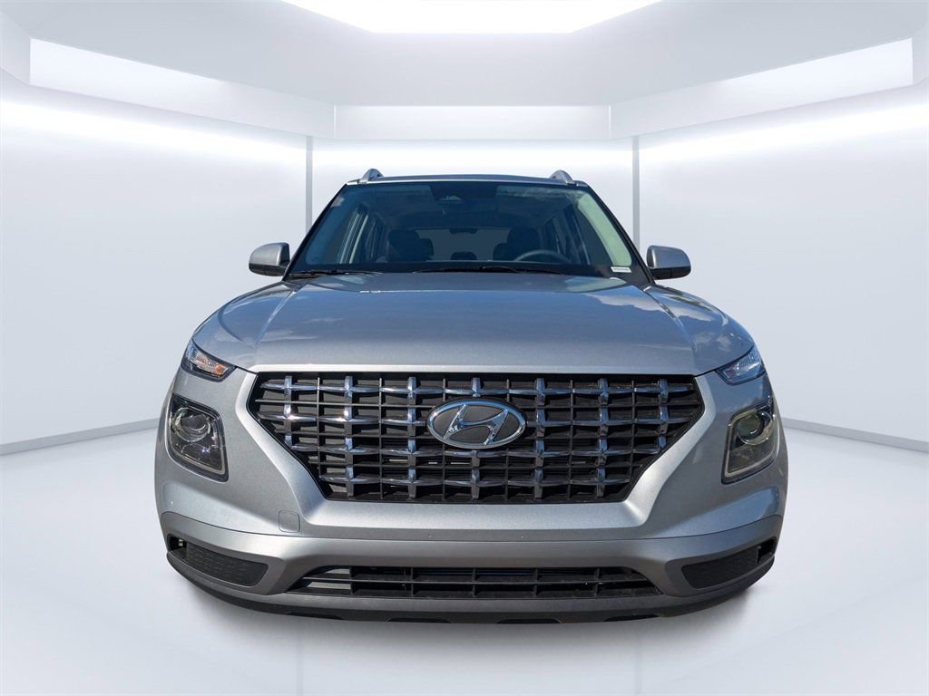 New 2026 Hyundai Venue SEL FWD image 8