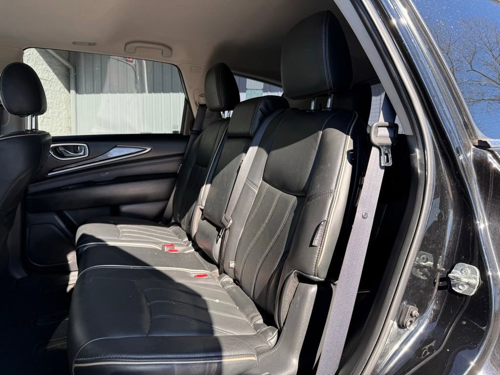 Used 2019 INFINITI QX60 Luxe w/ Essential Package image 15