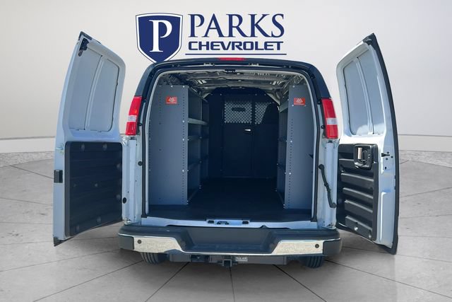 New 2025 Chevrolet Express 2500 RWD image 15