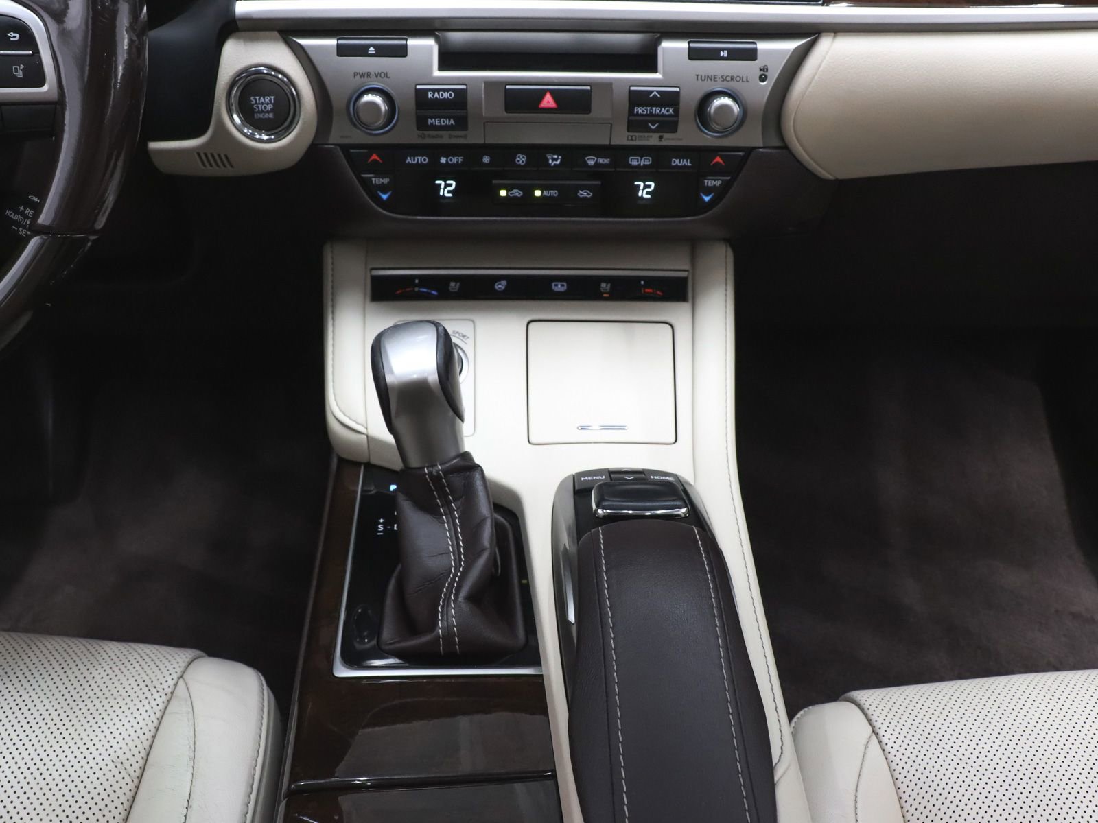 Used 2016 Lexus ES 350 w/ Luxury Package w/Wood Trim image 43