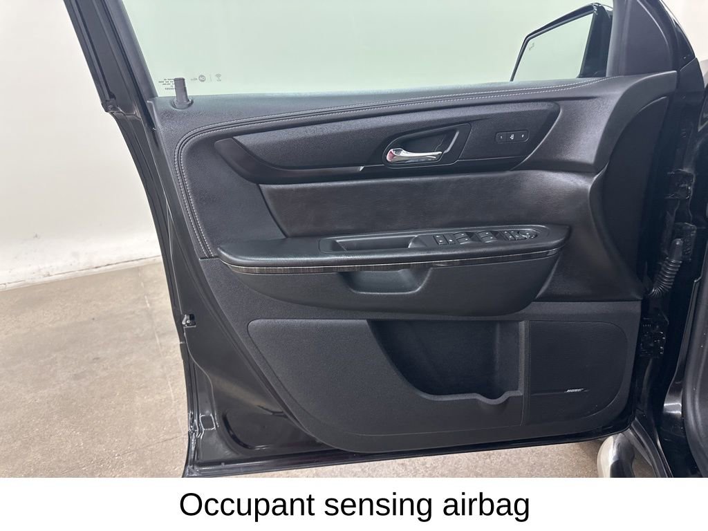 Used 2017 GMC Acadia Limited SLT image 32