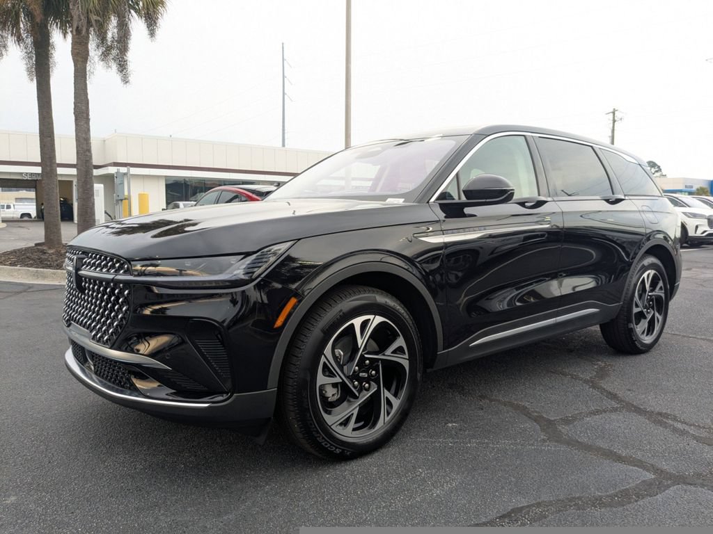 New 2026 Lincoln Nautilus Premier w/ Equipment Group 102A AWD/4WD image 8