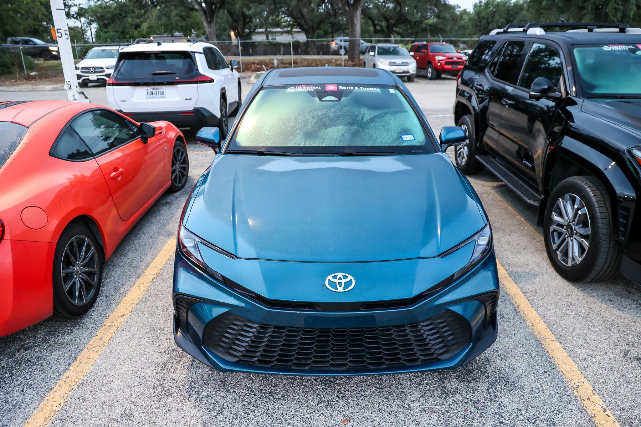 Used 2026 Toyota Camry SE w/ Multimedia Upgrade Package AWD/4WD image 4