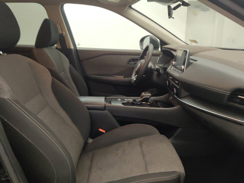 Used 2021 Nissan Rogue S FWD image 21