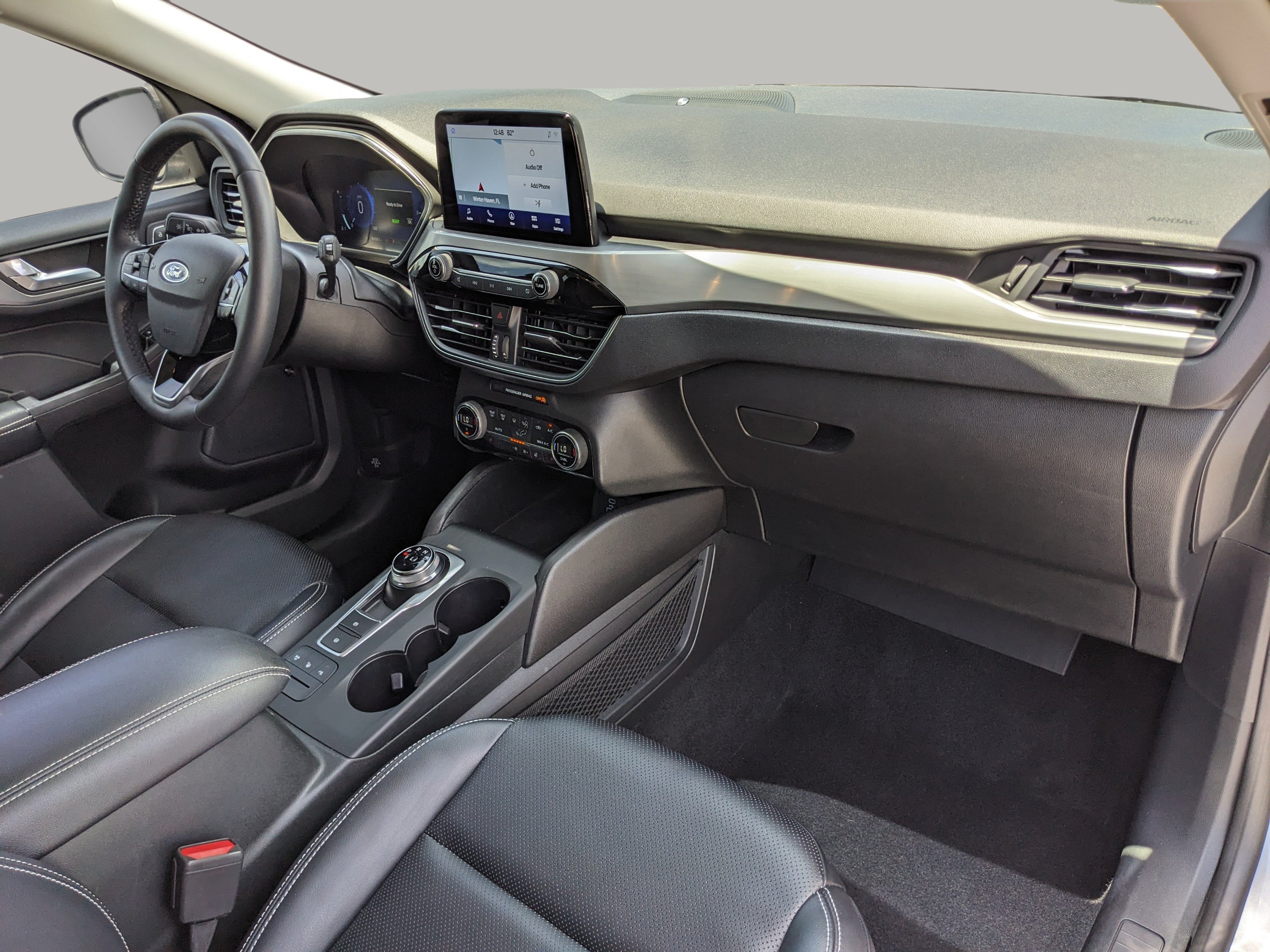 Used 2021 Ford Escape Titanium FWD image 16