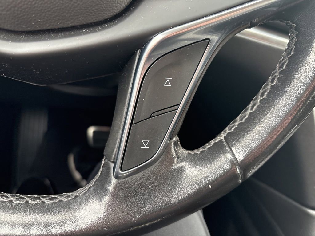 Used 2019 Cadillac XT5 Premium Luxury image 32