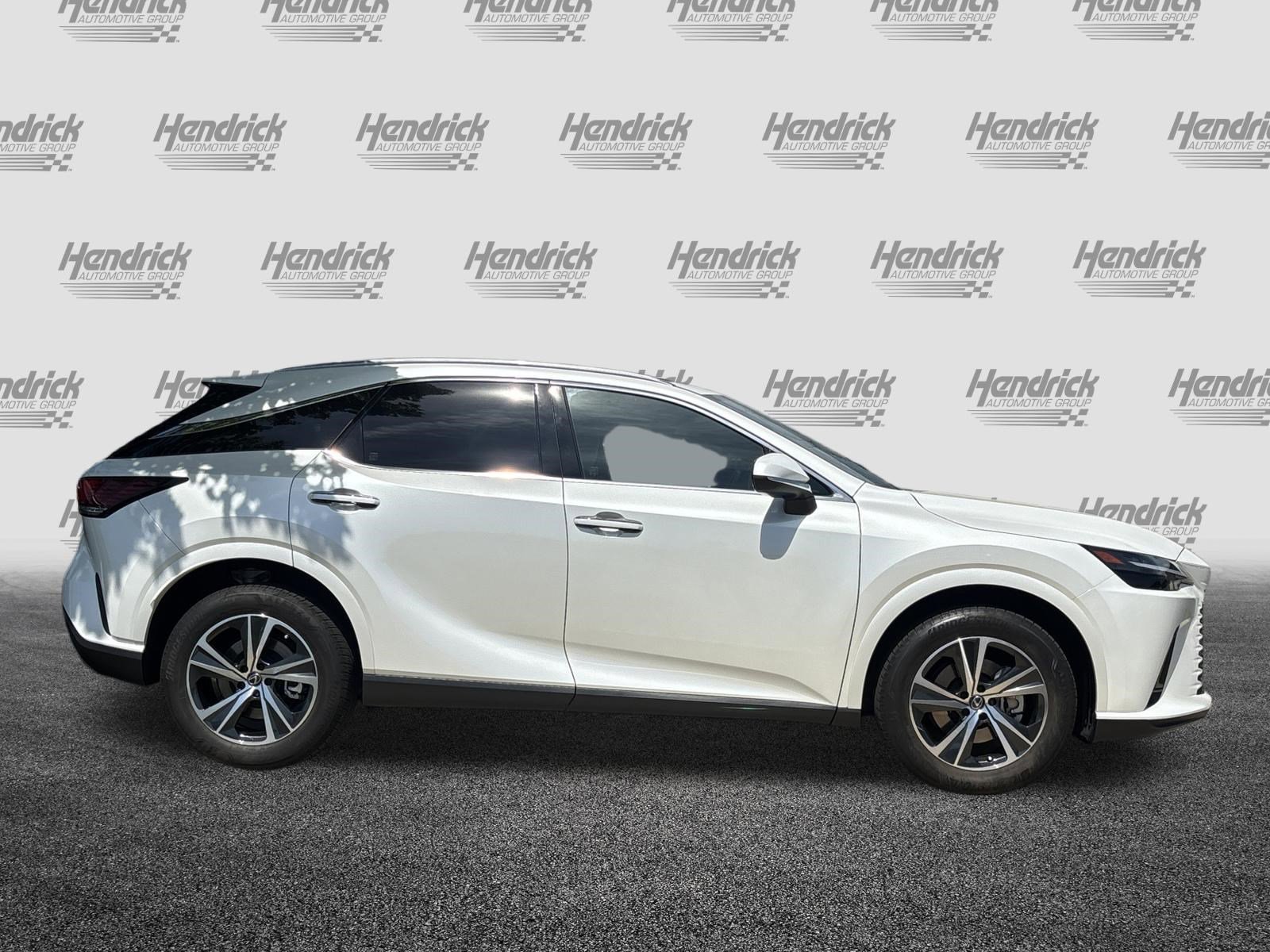 Used 2025 Lexus RX 350 Premium w/ Accessory Package (Z1) image 11