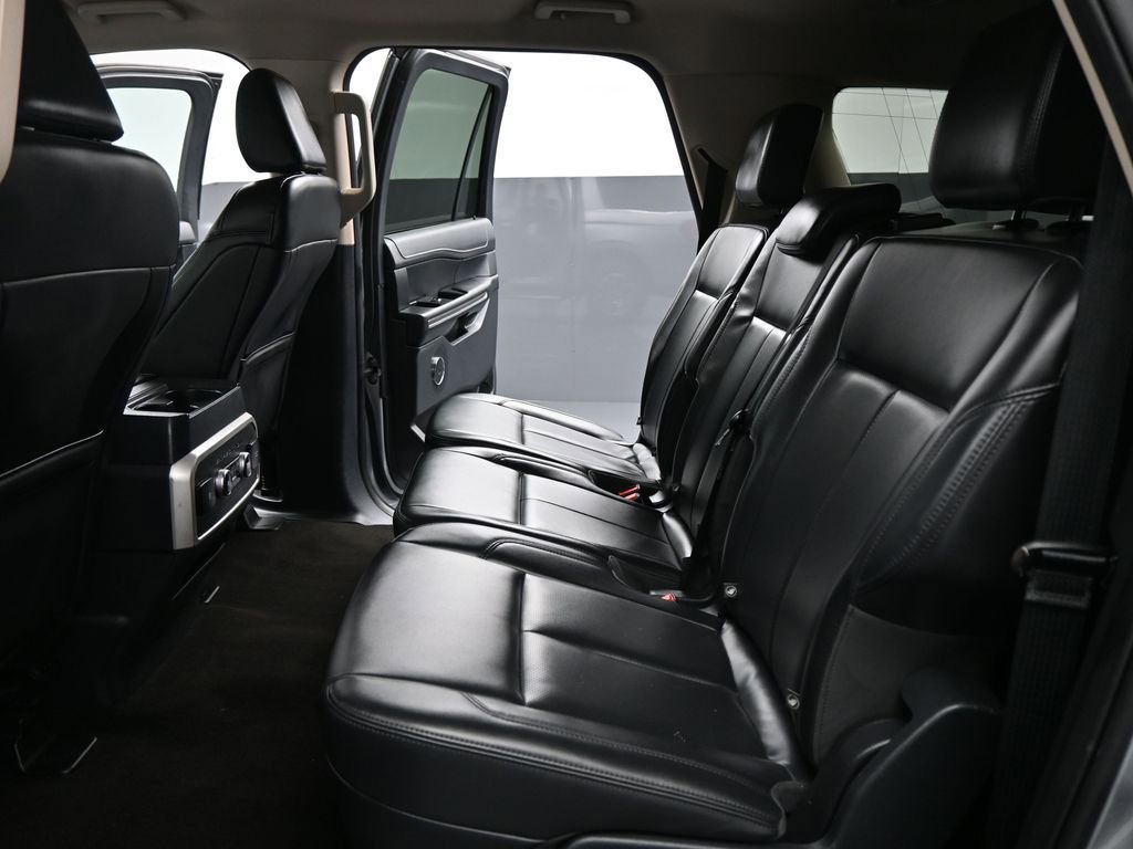 Certified 2023 Ford Expedition Max XLT image 21
