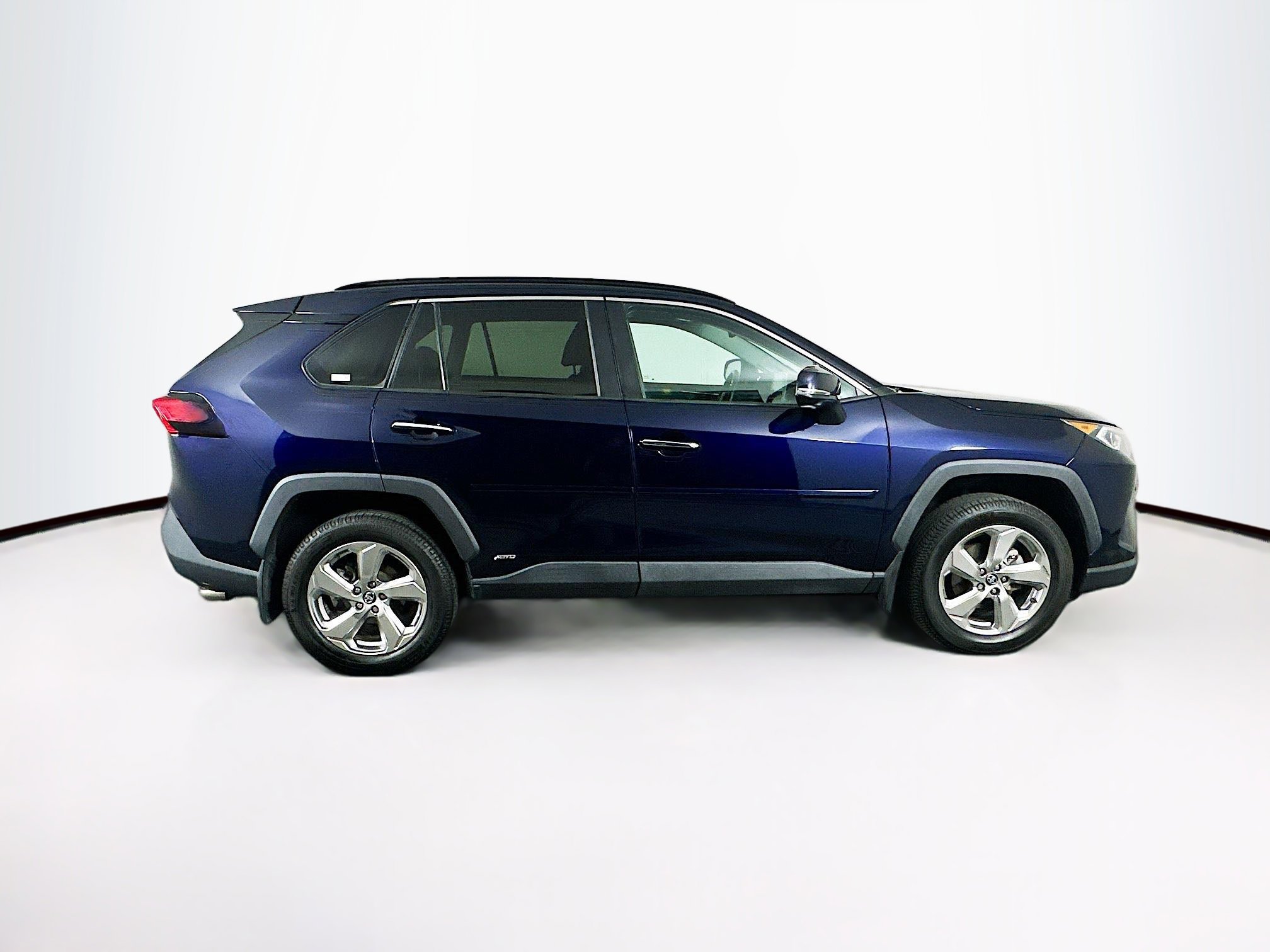 Used 2021 Toyota RAV4 Limited image 10