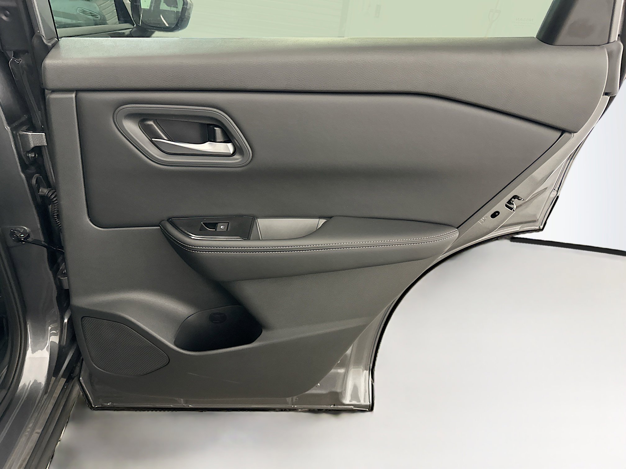 Used 2026 Nissan Rogue SV w/ Cold Weather Package image 31