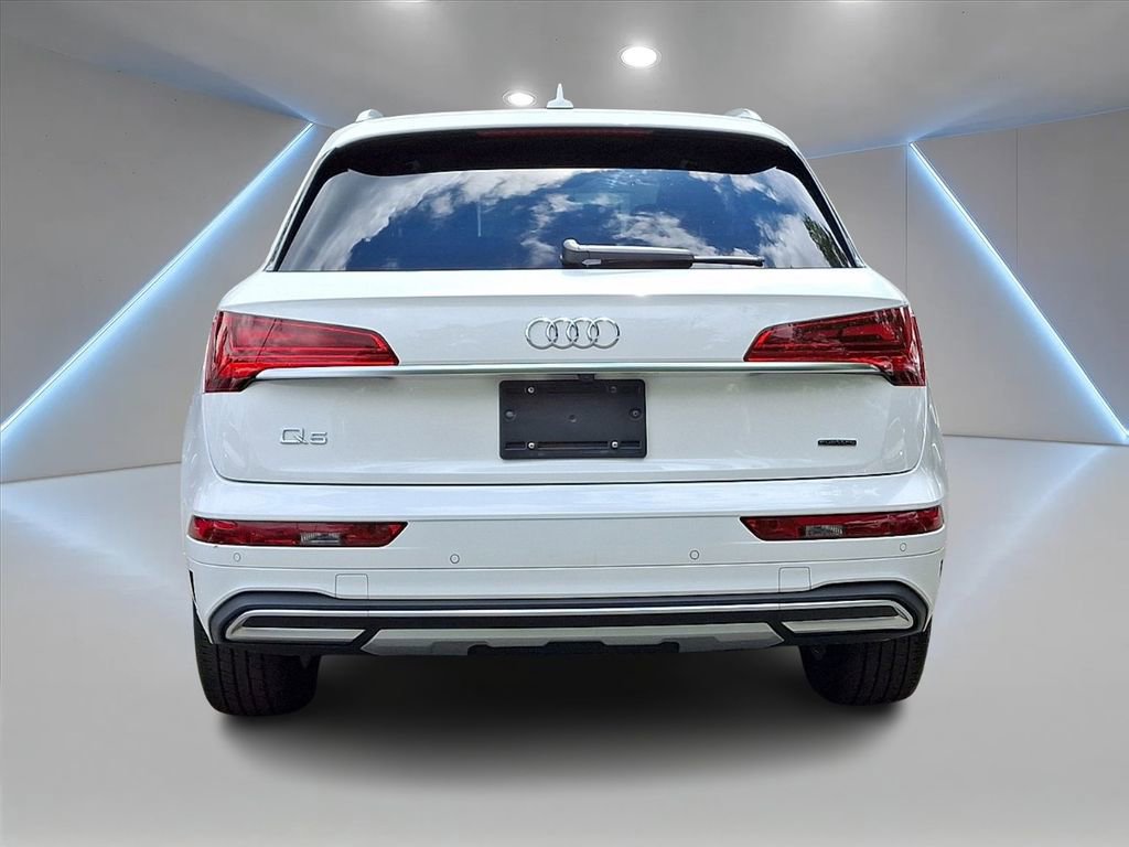 Used 2023 Audi Q5 2.0T Premium w/ Convenience Package AWD/4WD image 6
