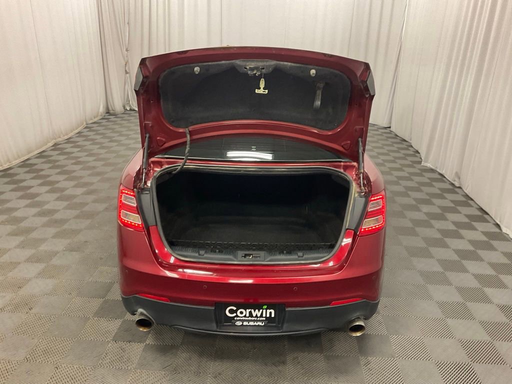 Used 2015 Ford Taurus Limited w/ Equipment Group 301A image 9