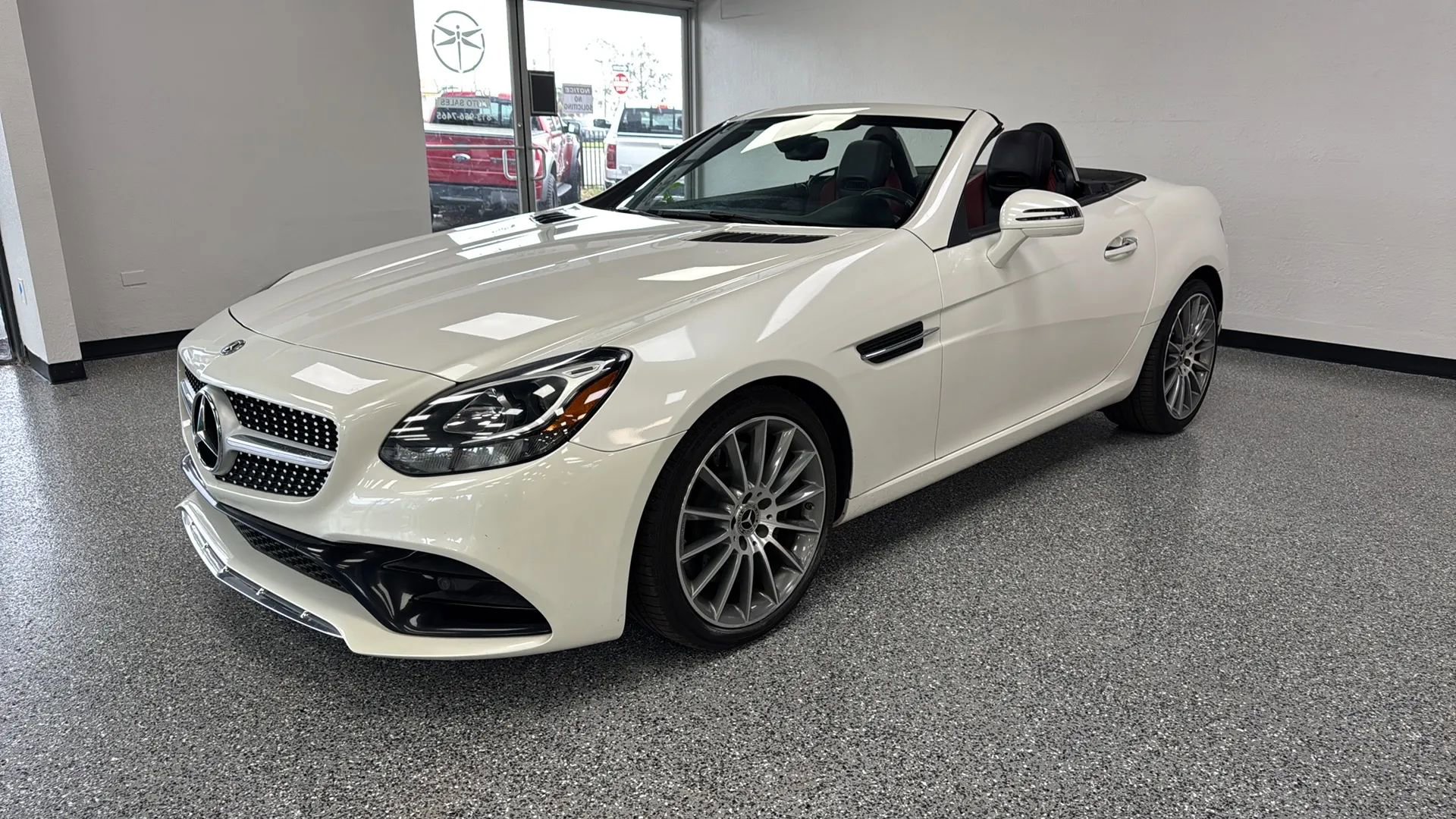 Used 2020 Mercedes-Benz SLC 300 image 62