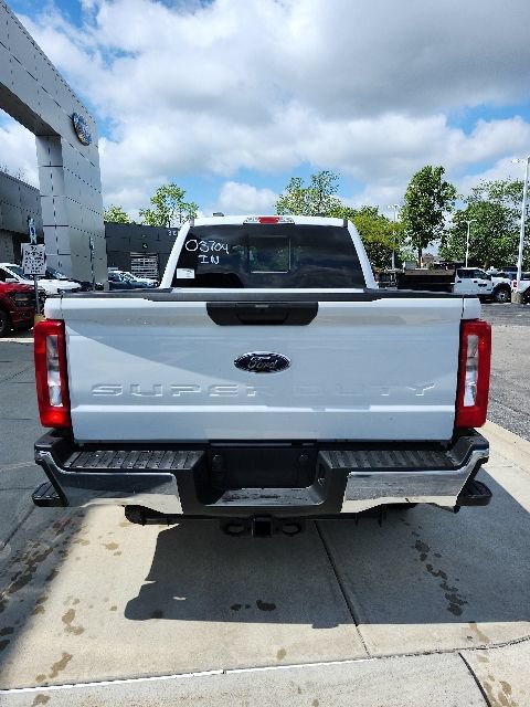 New 2026 Ford F350 XL w/ XL Chrome Package AWD/4WD image 7