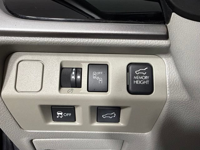 Used 2018 Subaru Forester 2.5i Limited AWD/4WD image 19