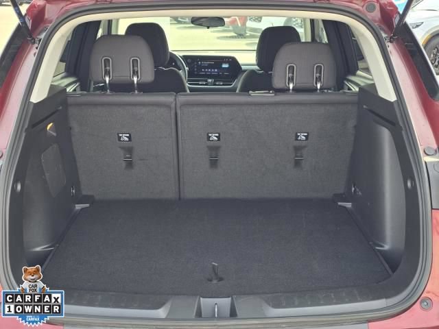 Used 2024 Chevrolet TrailBlazer LT w/ LT Cold Weather Package FWD image 8
