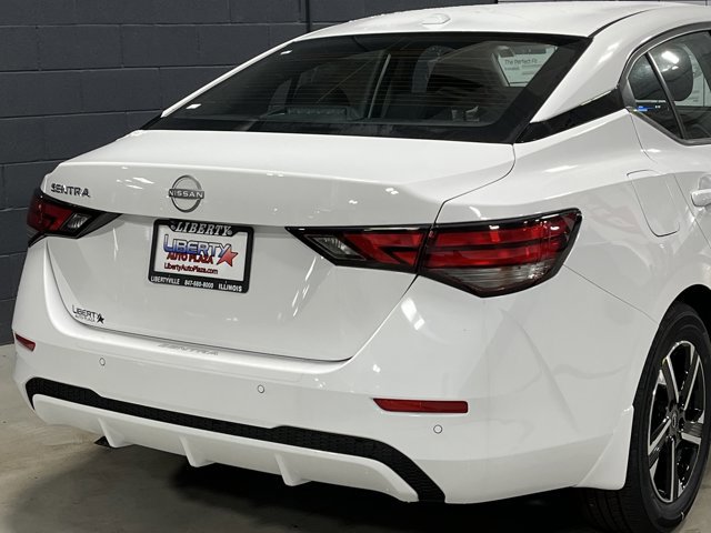 New 2025 Nissan Sentra SV image 7