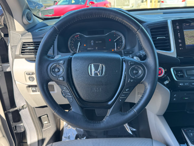 Used 2017 Honda Pilot Elite image 26