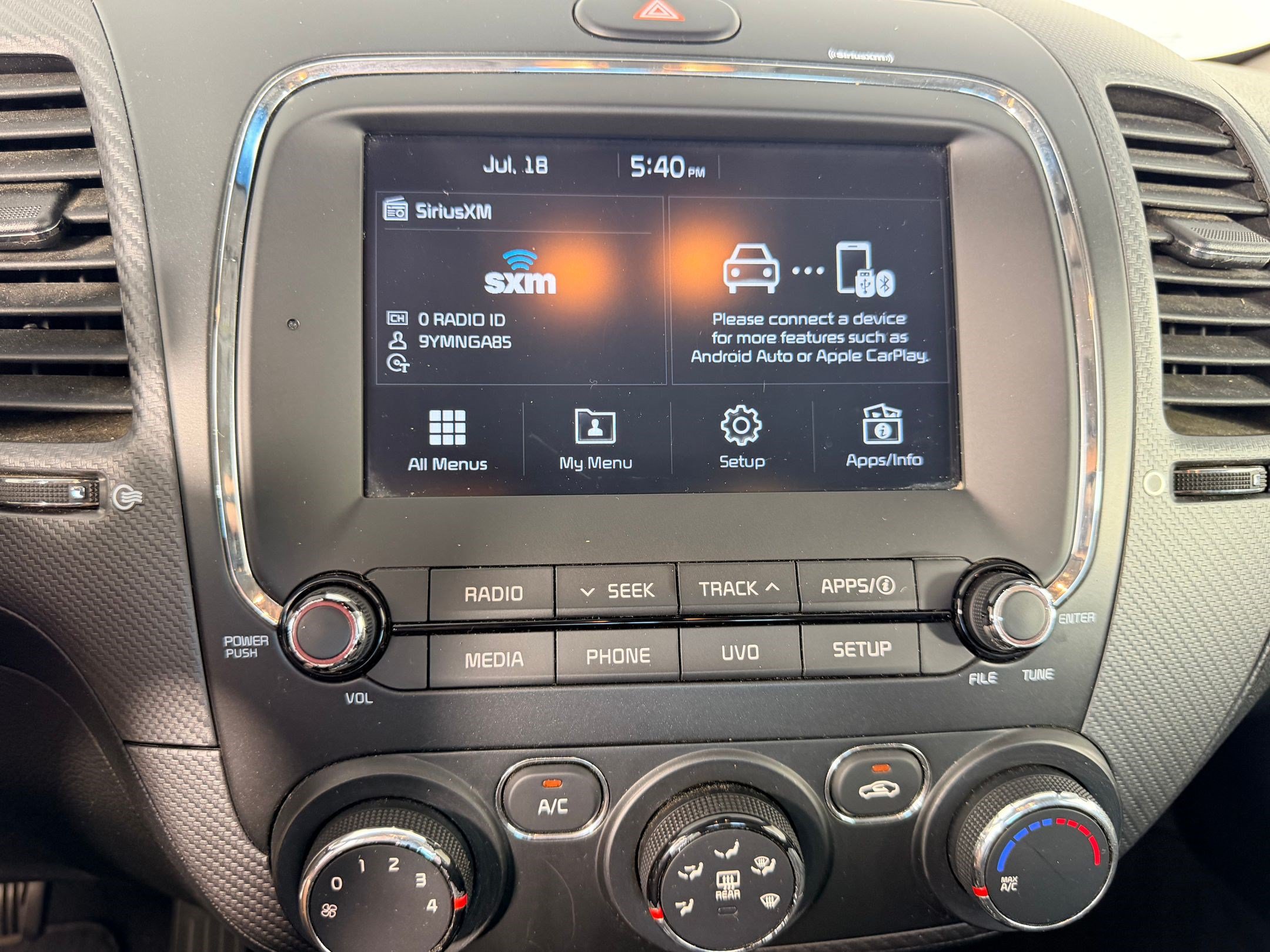 Used 2018 Kia Forte S w/ S Technology Plus Package FWD image 19