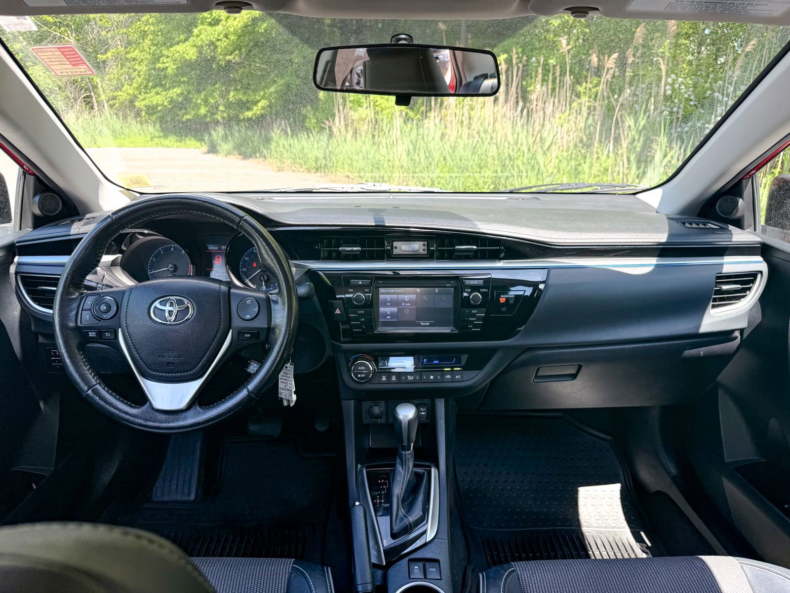 Used 2016 Toyota Corolla S w/ Body Protection Package #1 FWD image 19