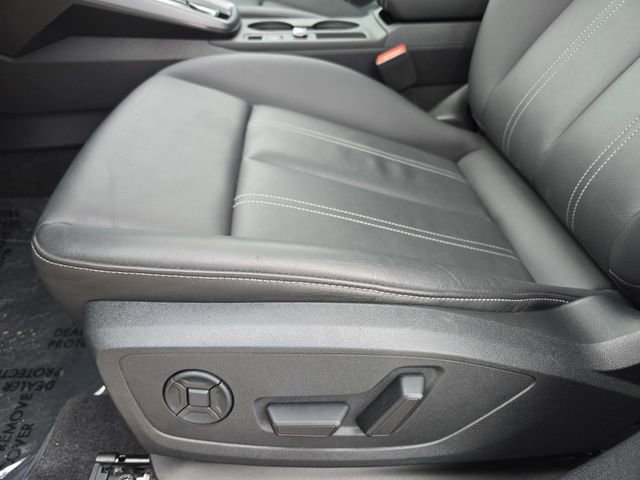 Used 2025 Audi A3 2.0T Premium w/ Convenience Package image 31