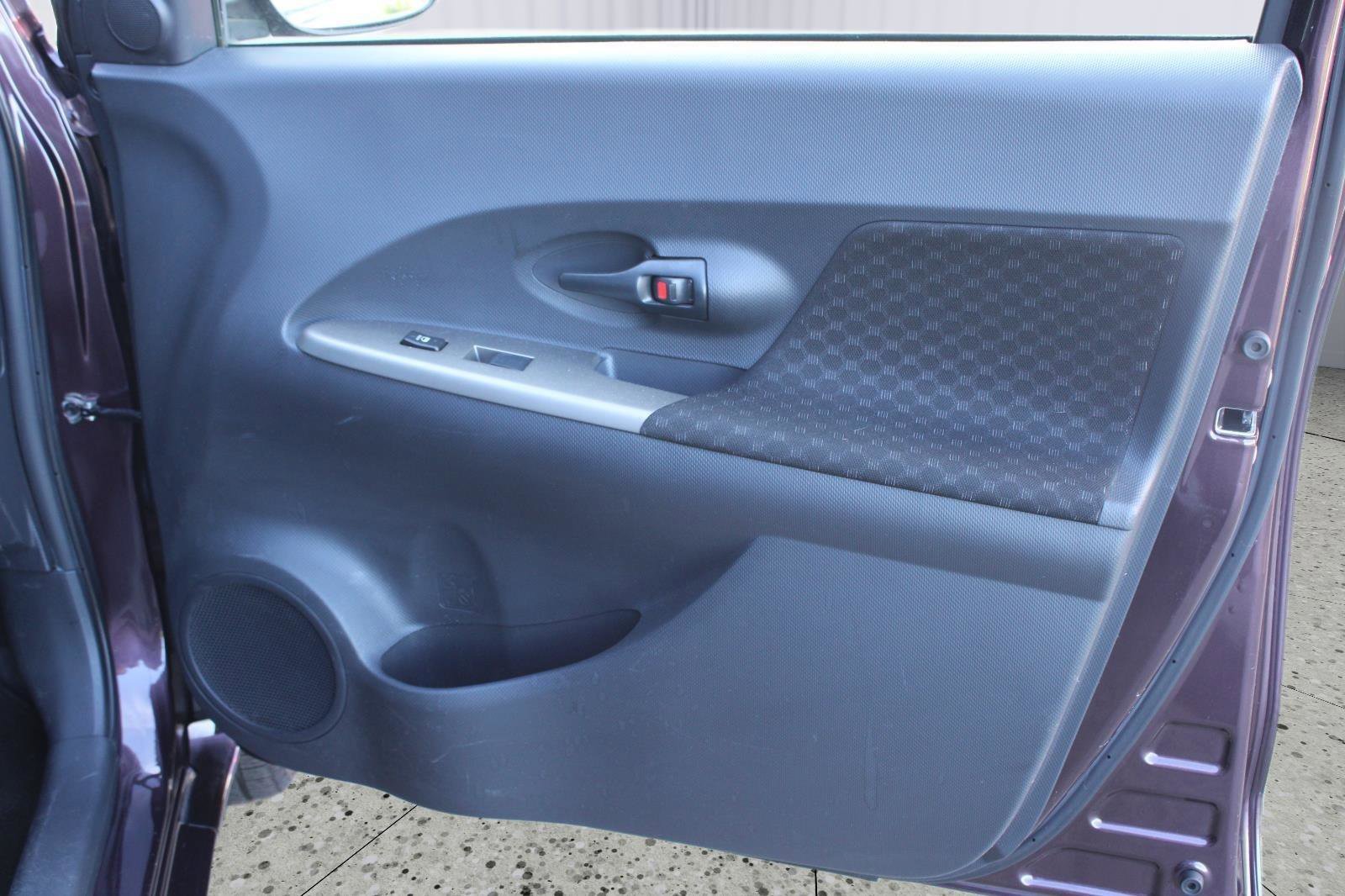 Used 2012 Scion xD image 38