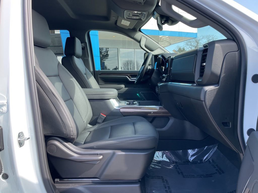 New 2026 Chevrolet Silverado 2500 LT w/ Trail Boss Package AWD/4WD image 25