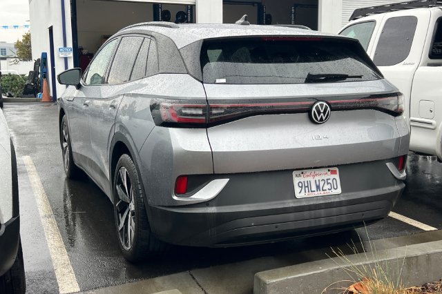Used 2023 Volkswagen ID.4 Pro S RWD image 6