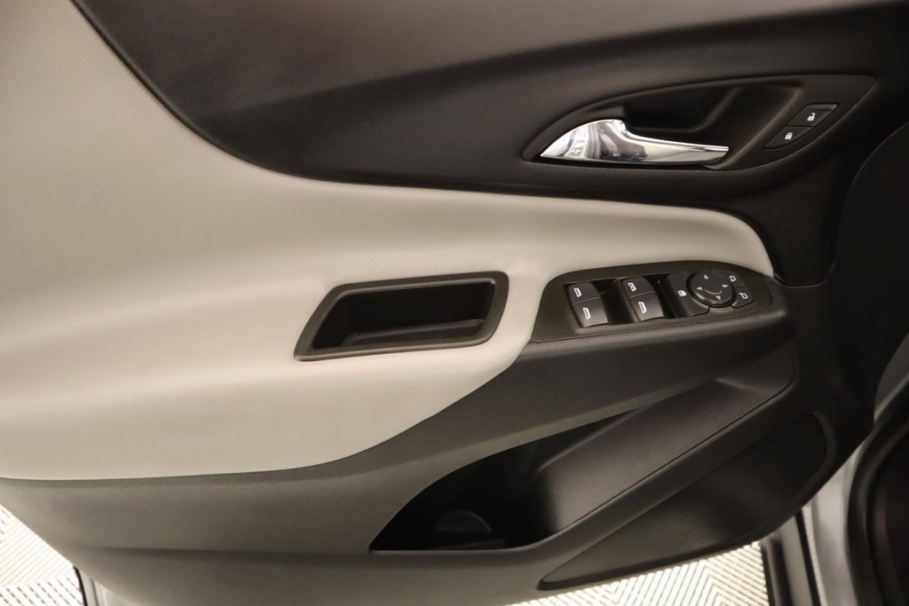 Used 2023 Chevrolet Equinox LT image 14