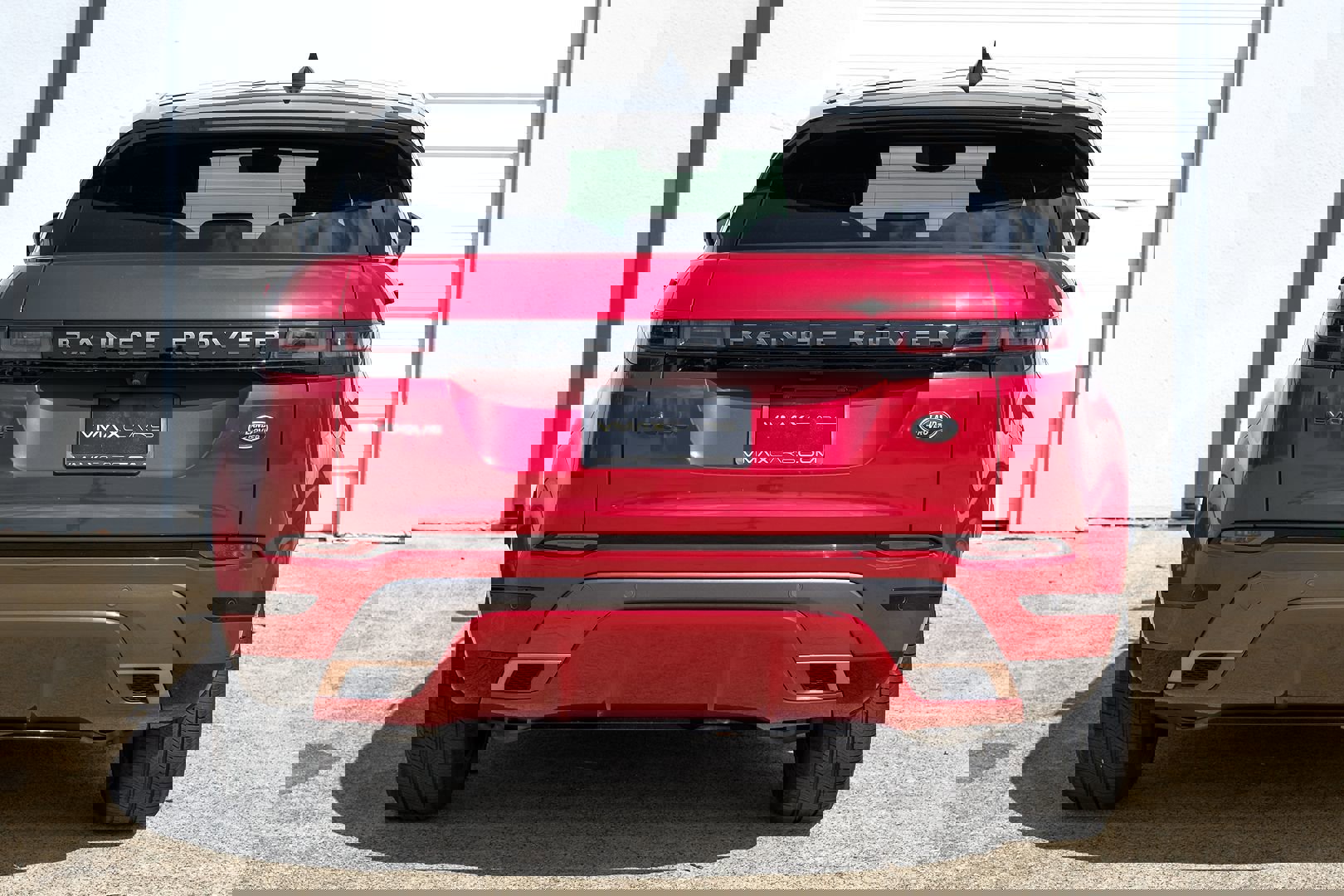 Used 2021 Land Rover Range Rover Evoque R-Dynamic S image 7