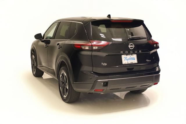 Used 2025 Nissan Rogue SV AWD/4WD image 8